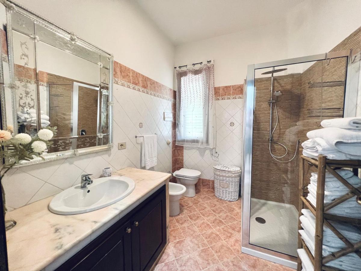 קאריני Villa Genova מראה חיצוני תמונה