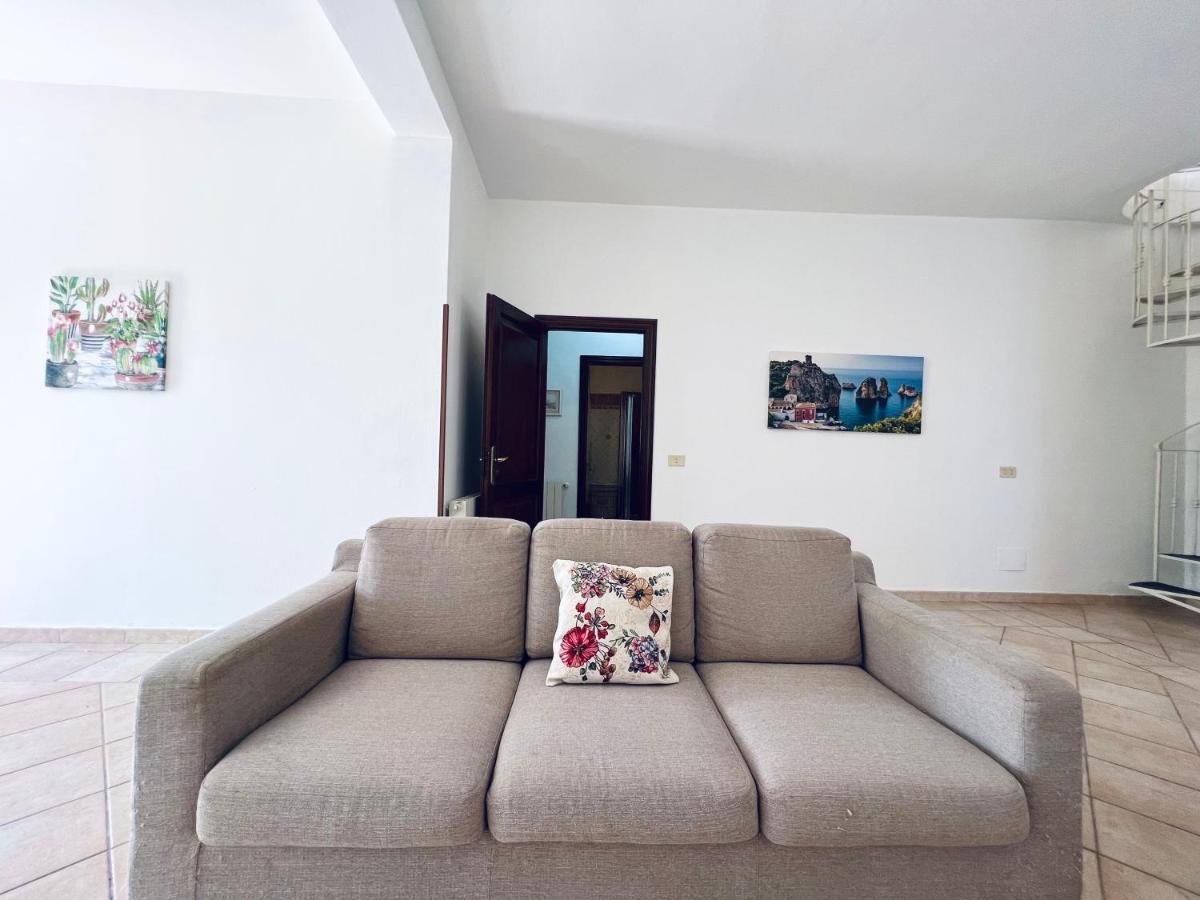 קאריני Villa Genova מראה חיצוני תמונה