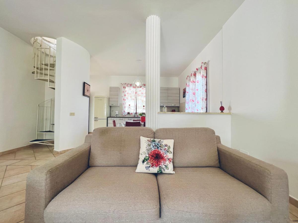 קאריני Villa Genova מראה חיצוני תמונה