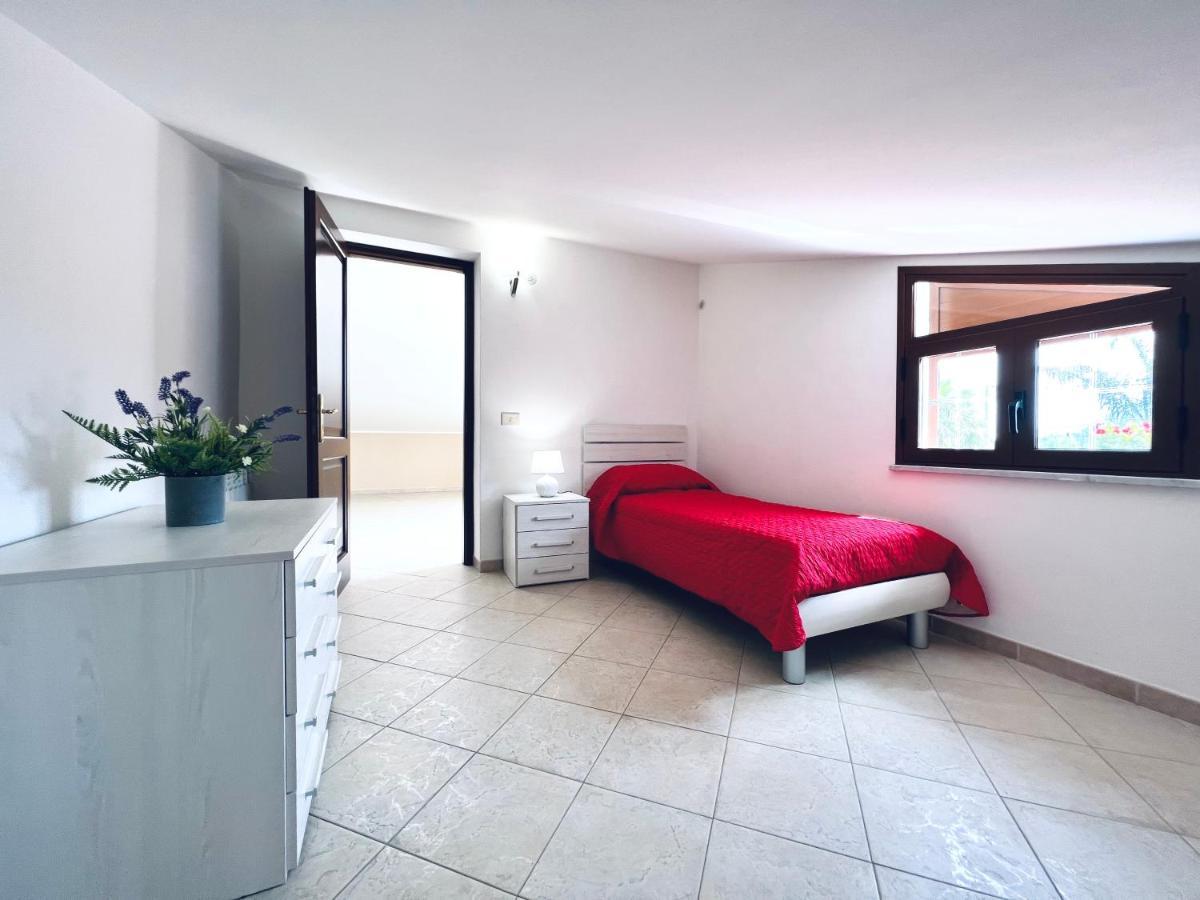 קאריני Villa Genova מראה חיצוני תמונה