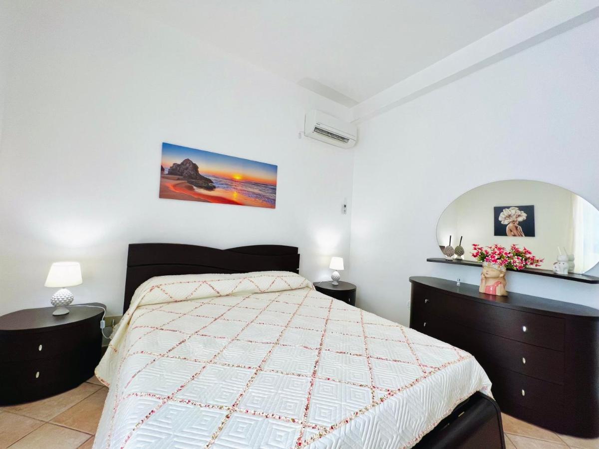 קאריני Villa Genova מראה חיצוני תמונה