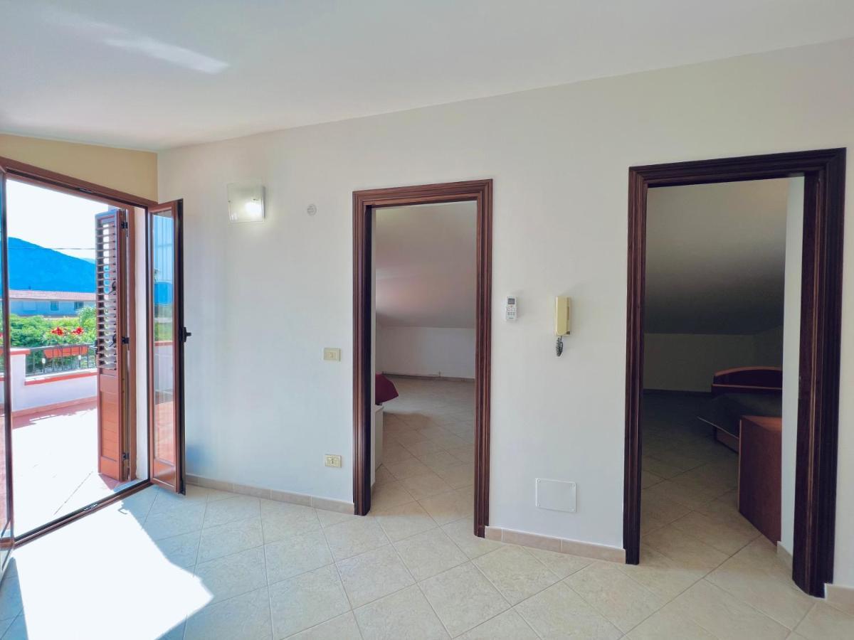 קאריני Villa Genova מראה חיצוני תמונה