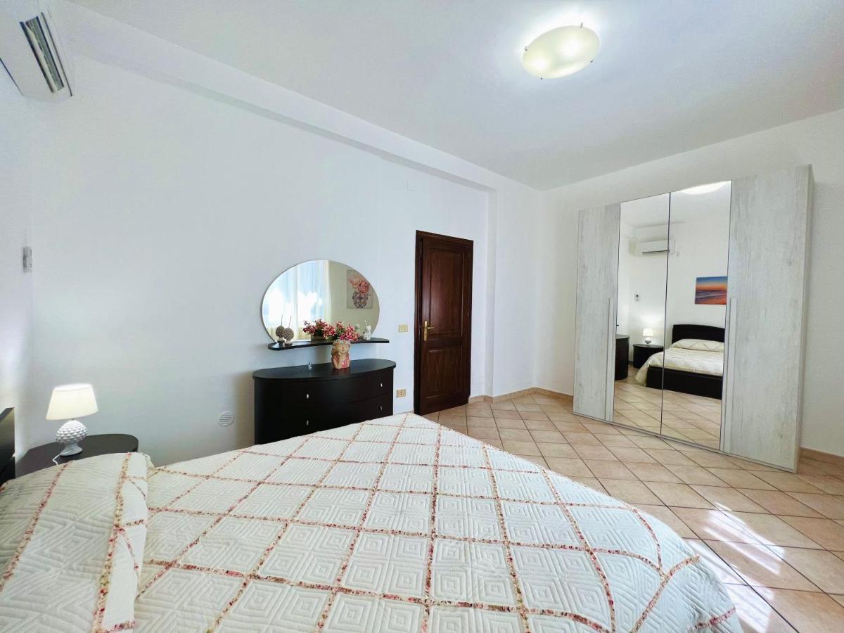 קאריני Villa Genova מראה חיצוני תמונה